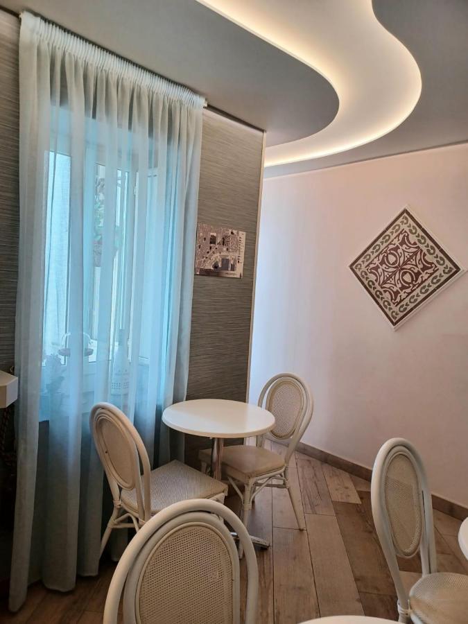 B&B Federico II Napoli Ngoại thất bức ảnh